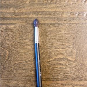 Bare Minerals tapered crease brush